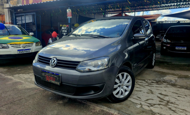 VW - VolksWagen Fox 1.6 Mi Total Flex 8V 5p 2014 Flex-0