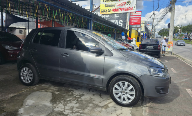 VW - VolksWagen Fox 1.6 Mi Total Flex 8V 5p 2014 Flex-7