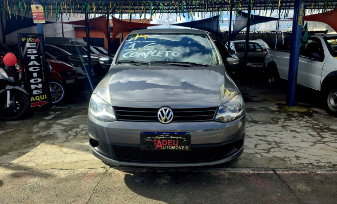 VW - VolksWagen Fox 1.6 Mi Total Flex 8V 5p 2014 Flex-1