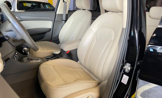 Audi Q3 Attraction 2.0 TFSI Gasolina Aut. 2015-12