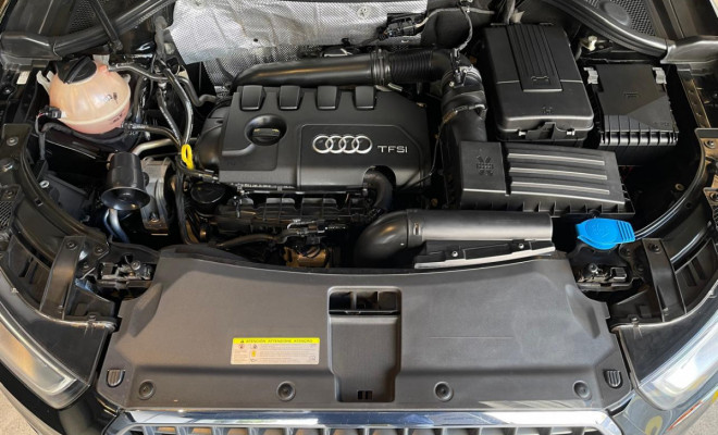 Audi Q3 Attraction 2.0 TFSI Gasolina Aut. 2015-15