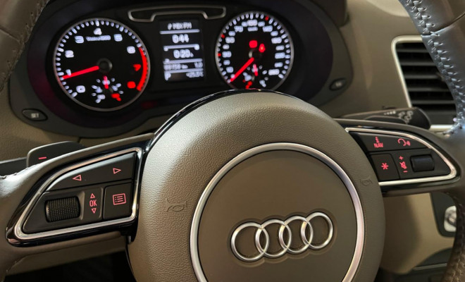 Audi Q3 Attraction 2.0 TFSI Gasolina Aut. 2015-7