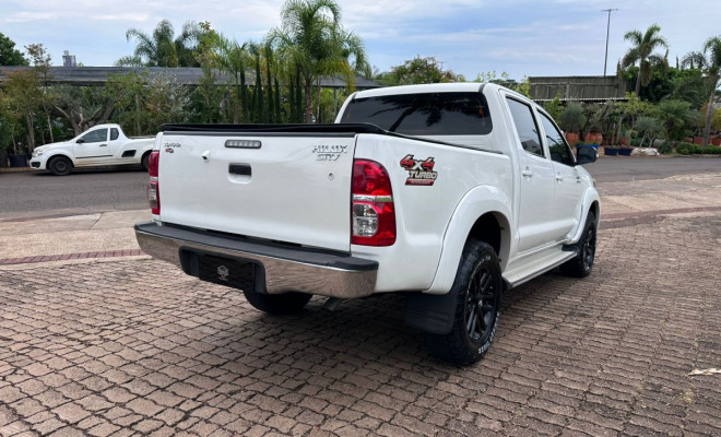 Toyota Hilux CD SRV D4-D 4x4 3.0 TDI Diesel Aut 2013 Diesel-5