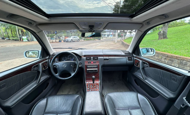 Mercedes-Benz E-320 3.2 Elegance 2000 Gasolina-6