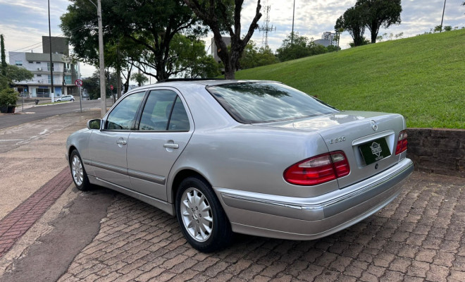 Mercedes-Benz E-320 3.2 Elegance 2000 Gasolina-3