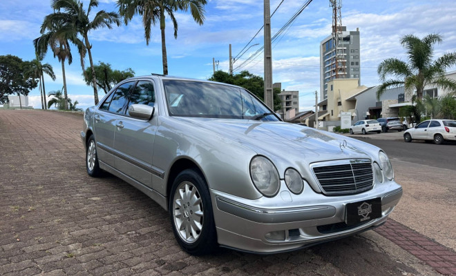 Mercedes-Benz E-320 3.2 Elegance 2000 Gasolina