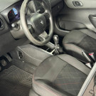 Renault KWID Zen 1.0 Flex 12V 5p Mec. 2020 Flex-9