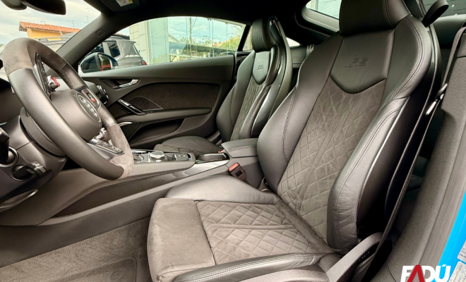 Audi TTRS 2.5 TFSI QUATTRO S Tronic 2021 Gasolina-2