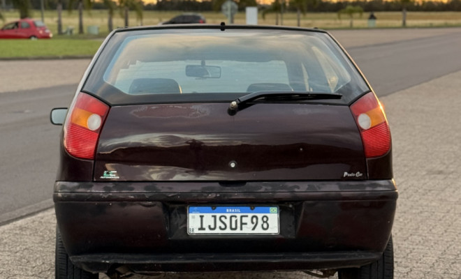 Fiat Palio Young 1.0 mpi 8v 4p 2001 Gasolina-4