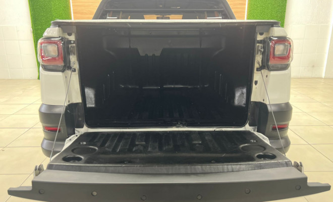 Fiat Strada Freedom 1.3 Flex 8V CD 2021 Flex-10