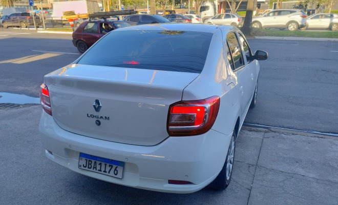 Renault LOGAN Zen Flex 1.6 16V 4p Mec. 2022 Flex-3