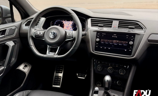 VW - VolksWagen TIGUAN Allspac R-Line 350 TSI 2.0 4x4 2020 Gasolina-3