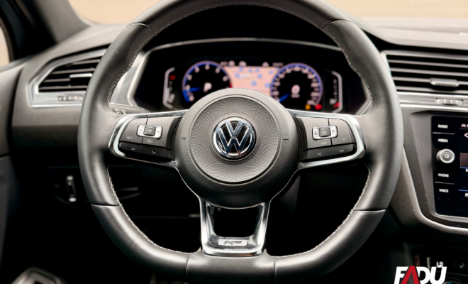 VW - VolksWagen TIGUAN Allspac R-Line 350 TSI 2.0 4x4 2020 Gasolina-4