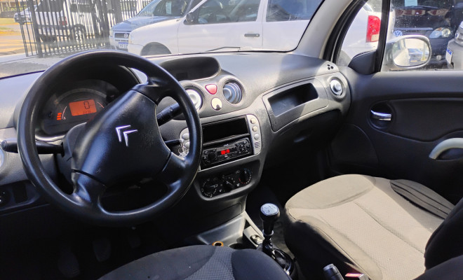 Citroën C3 GLX 1.4/ GLX Sonora 1.4 Flex 8V 5p 2009 Flex-3