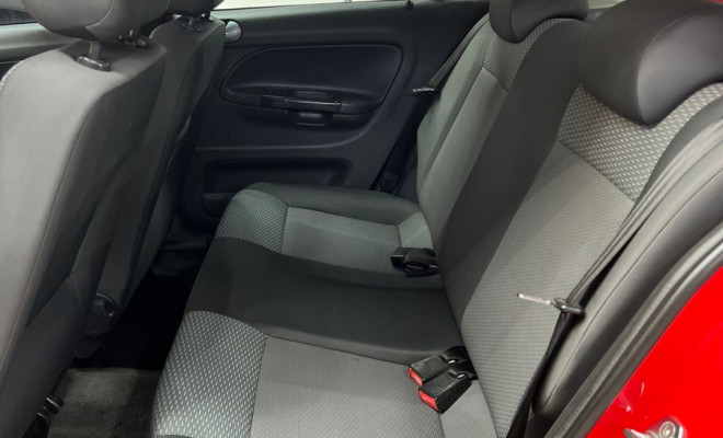 VW - VolksWagen Gol City (Trend)/Titan 1.0 T. Flex 8V 4p 2012 Flex-8