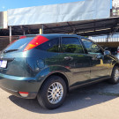 Ford Focus 1.8 16V 5p 2003 Gasolina-12