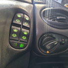 Ford Focus 1.8 16V 5p 2003 Gasolina-7