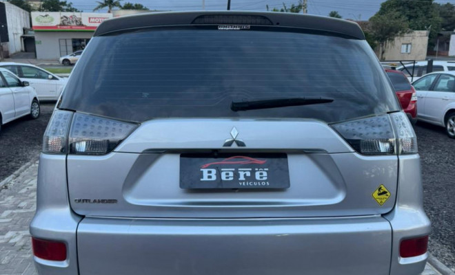 Mitsubishi OUTLANDER 2.4 16V 170cv Aut. 2011 Gasolina-2