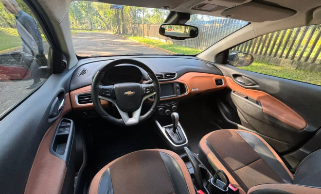 GM - Chevrolet ONIX HATCH ACTIV 1.4 8V Flex 5P Aut. 2017 Flex-2