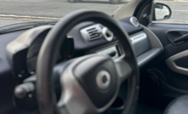 smart fortwo coupé/Brasil.Edition 1.0 mhd 71cv 2013 Gasolina-5