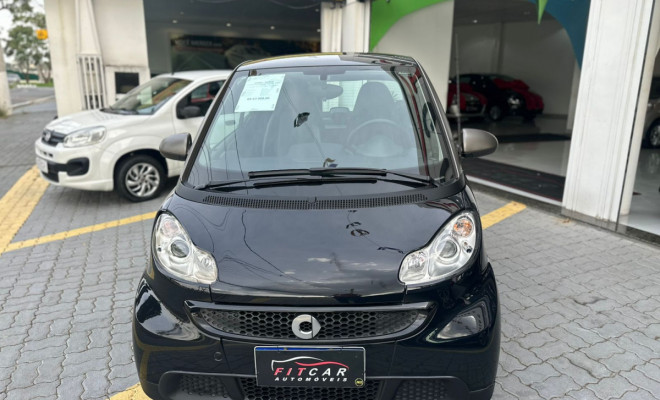 smart fortwo coupé/Brasil.Edition 1.0 mhd 71cv 2013 Gasolina