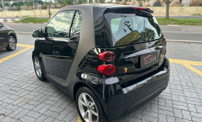 smart fortwo coupé/Brasil.Edition 1.0 mhd 71cv 2013 Gasolina-1