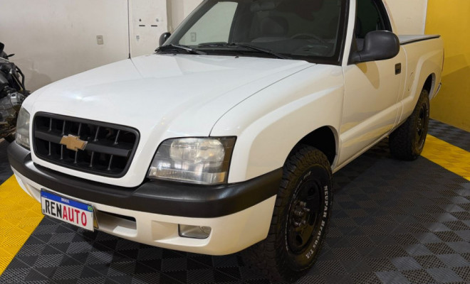 GM - Chevrolet S10 Pick-Up 2.4 MPFI 8v 128cv/ Rodeio 2002 Gasolina-0