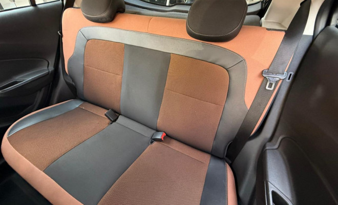 GM - Chevrolet ONIX HATCH ACTIV 1.4 8V Flex 5p Mec. 2017 Flex-7