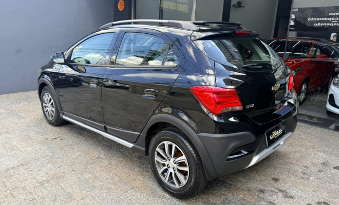 GM - Chevrolet ONIX HATCH ACTIV 1.4 8V Flex 5p Mec. 2017 Flex-3