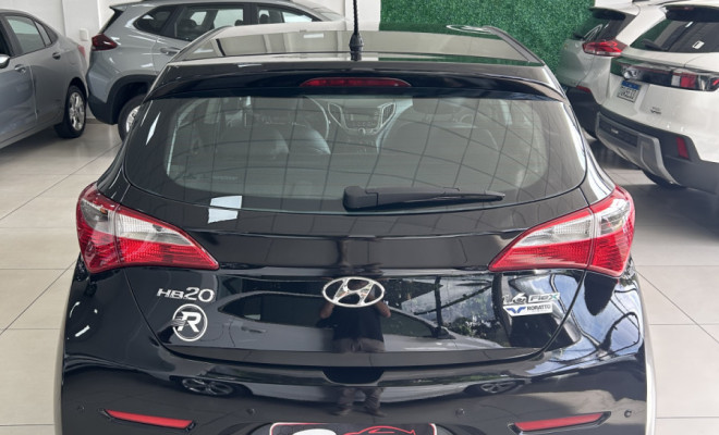 Hyundai HB20 C./C.Plus/C.Style 1.6 Flex 16V Mec. 2013 Flex-2
