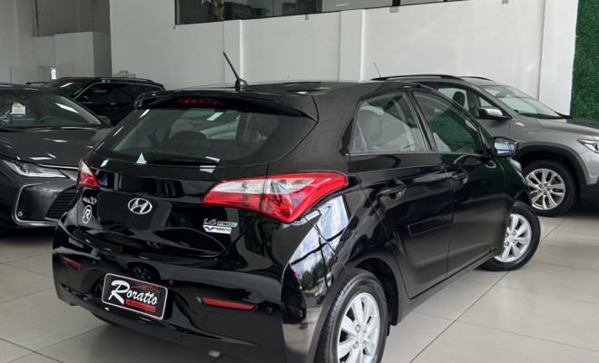 Hyundai HB20 C./C.Plus/C.Style 1.6 Flex 16V Mec. 2013 Flex-1