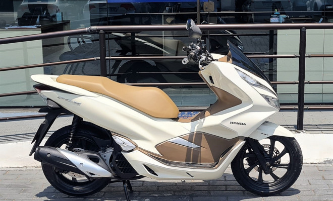 🏍️ HONDA PCX DLX 2019 – AUTOMÁTICA E ECONÔMICA!
