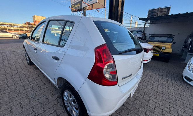 Renault SANDERO Authentique Hi-Flex 1.0 16V 5p 2010 Flex-3