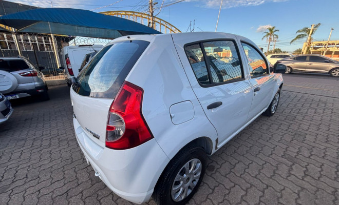 Renault SANDERO Authentique Hi-Flex 1.0 16V 5p 2010 Flex-2