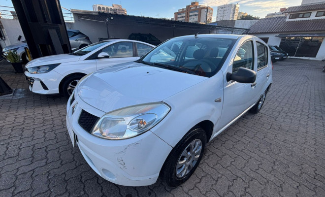 Renault SANDERO Authentique Hi-Flex 1.0 16V 5p 2010 Flex-4