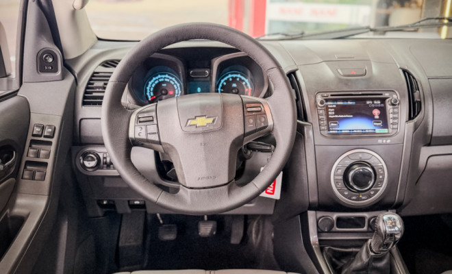 GM - Chevrolet S10 Pick-Up LTZ 2.4 F.Power 4x2 CD 2014 Diesel-6