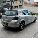 GM - Chevrolet Vectra GT 2.0 MPFI 8V FlexPower Mec. 2010 Flex-4