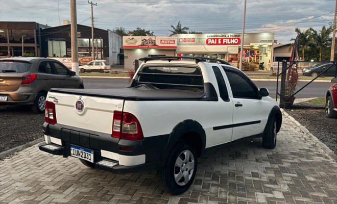 Fiat Strada Trekking 1.6 16V Flex CE 2013 Flex-3