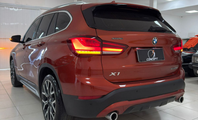 BMW X1 SDRIVE 20i 2.0/2.0 TB Acti.Flex Aut. 2022 Flex-19