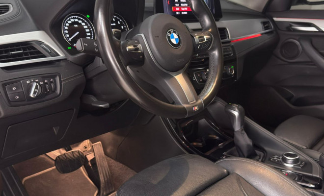 BMW X1 SDRIVE 20i 2.0/2.0 TB Acti.Flex Aut. 2022 Flex-6