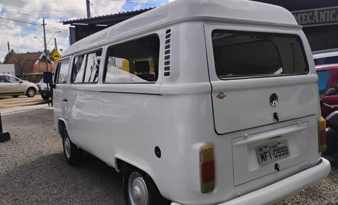 VW - VolksWagen Kombi Lotação 1.4 Mi Total Flex 8V 2008 Flex-0