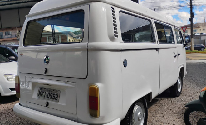 VW - VolksWagen Kombi Lotação 1.4 Mi Total Flex 8V 2008 Flex-1