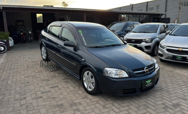 GM - Chevrolet Astra Advantage 2.0 MPFI 8V FlexPower 5p 2009 Flex-0