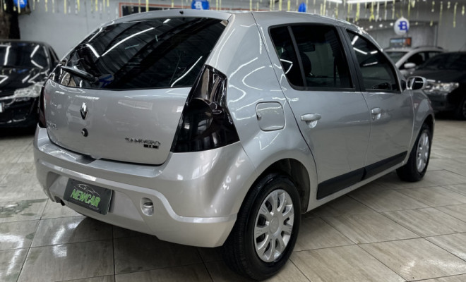 Renault SANDERO Expression Hi-Flex 1.6 8V 5p 2008 Flex-4