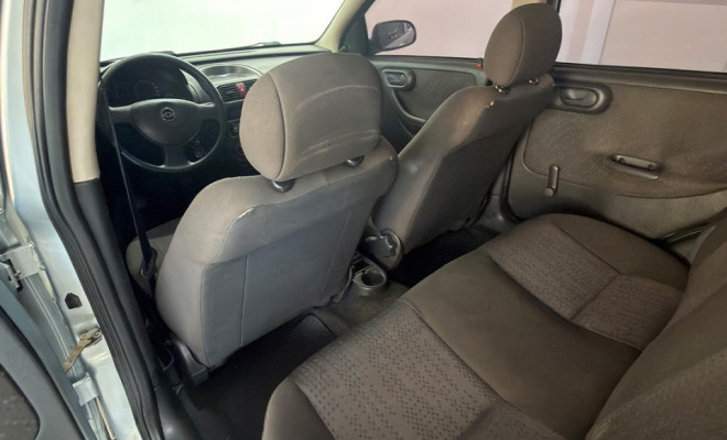 GM - Corsa Hatch Maxx 1.4  ECONOFLEX 5p 2010-3