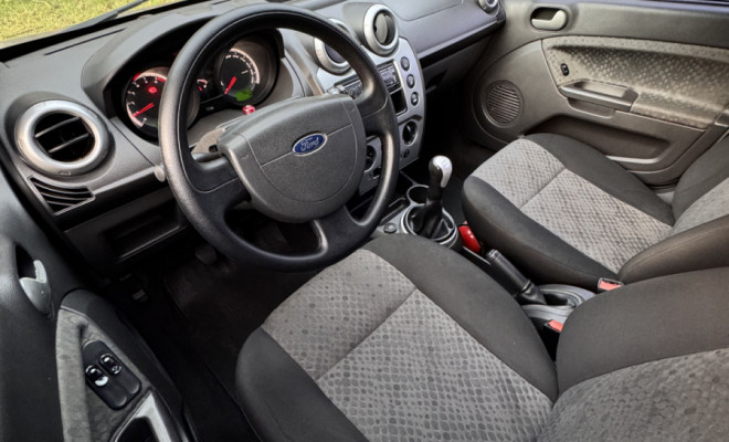 Ford Fiesta 1.6 16V Flex Mec. 5p 2013 Flex-9