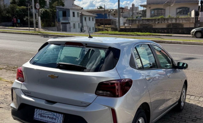 GM - Chevrolet ONIX HATCH 1.0 12V Flex 5p Mec. 2022 Flex-3