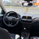 GM - Chevrolet ONIX HATCH 1.0 12V Flex 5p Mec. 2022 Flex-8