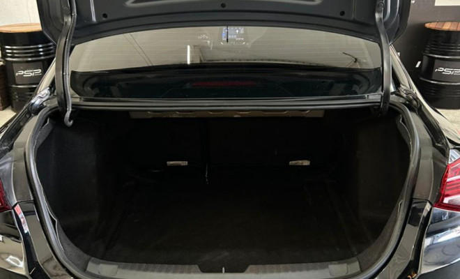 GM - Chevrolet ONIX SEDAN Plus LTZ 1.0 12V TB Flex Aut. 2023 Flex-12