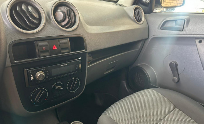 VW - VolksWagen Gol ECOMOTION  1.0 Mi Total Flex 8V 4p 2012 Flex-8